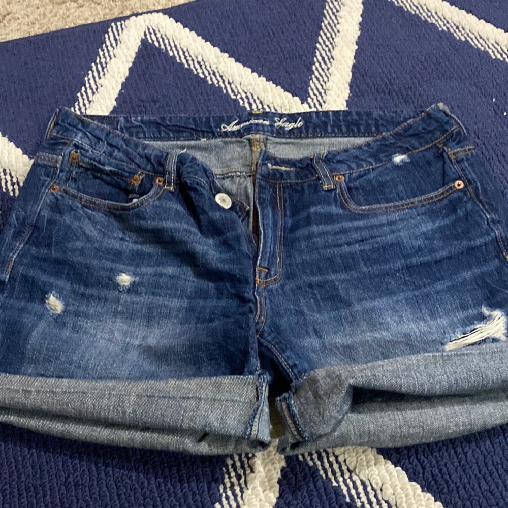 American eagle size 12 Jean shorts